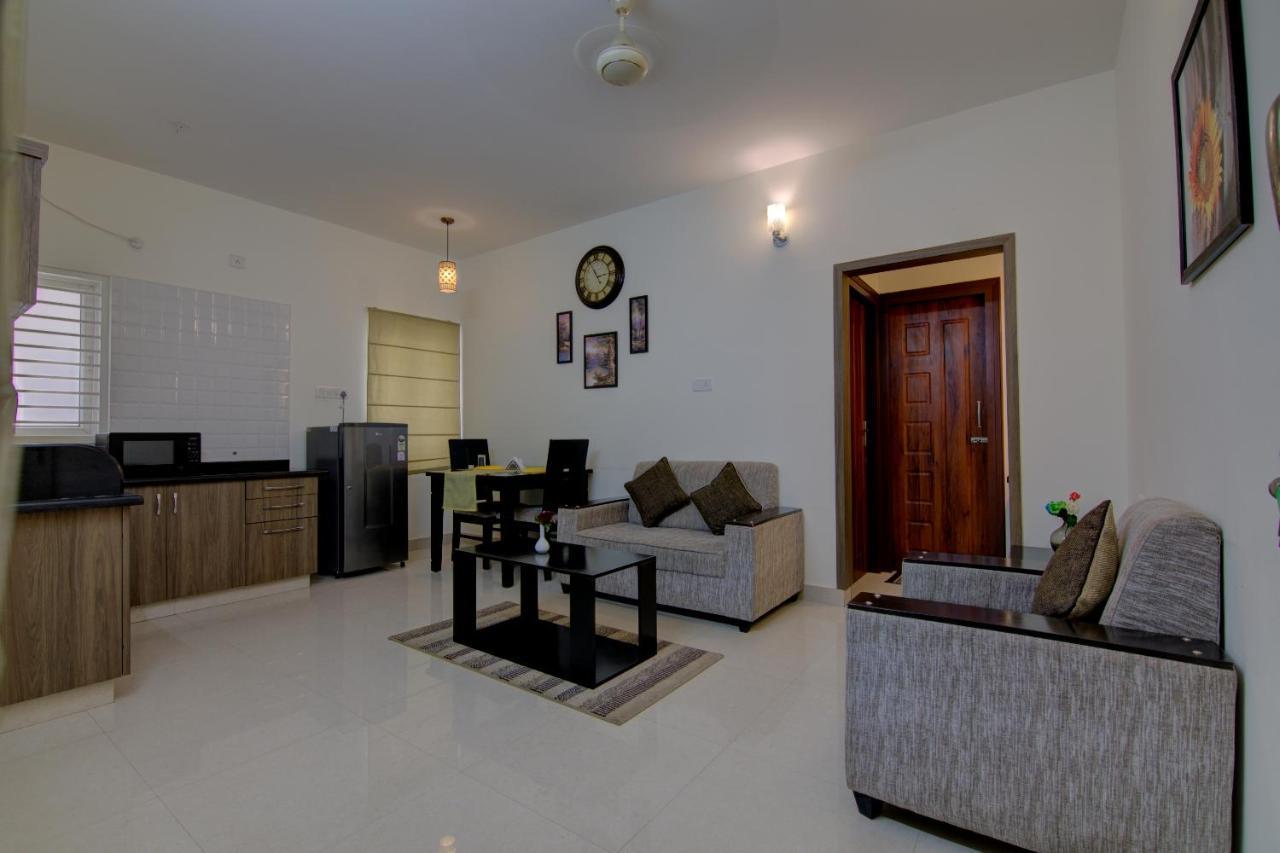 Sunshine Suites Bangalore Exterior foto